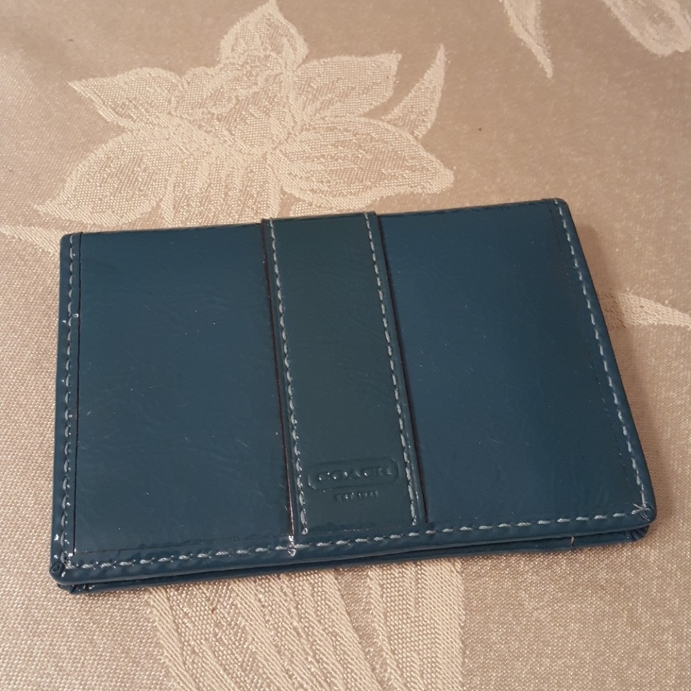Coach patent leather turquoise ID/credit card case